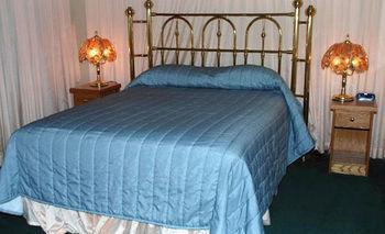 New Imperial Inn Cold Lake Экстерьер фото